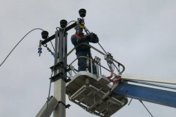 Монтаж воздушных линий электроснабжения и токопроводов